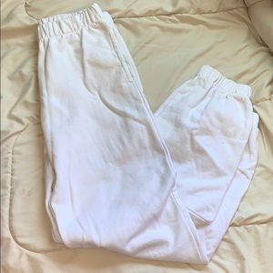 brandy melville rosa sweatpants!